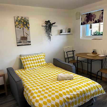 Stardust Getaway Tiny-Home E32Ak40 Piltown Bagian luar foto